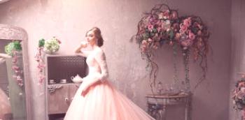 Ружичаста свадбена хаљина - суштина нежности