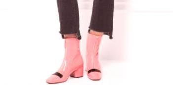Елегантне ружичасте ципеле за ципеле за плавуше и бринете
