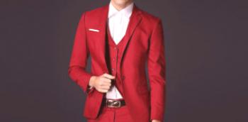 Црвено мушко одело - ваша светла и екстравагантна слика